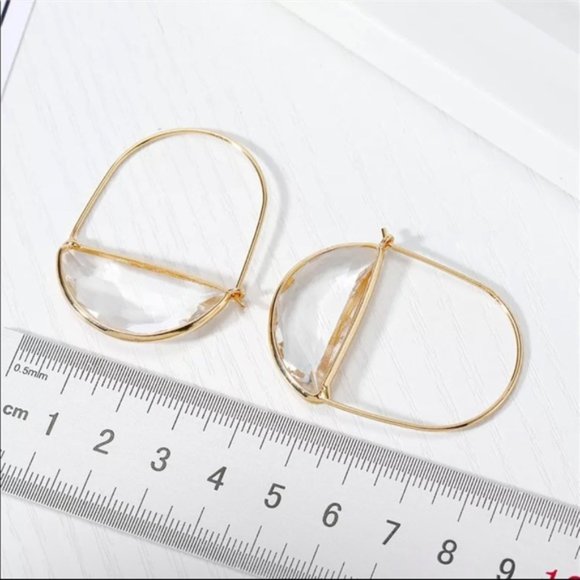 New❤️ Anthro Faceted Crescent Earrings - Picture 7 of 8